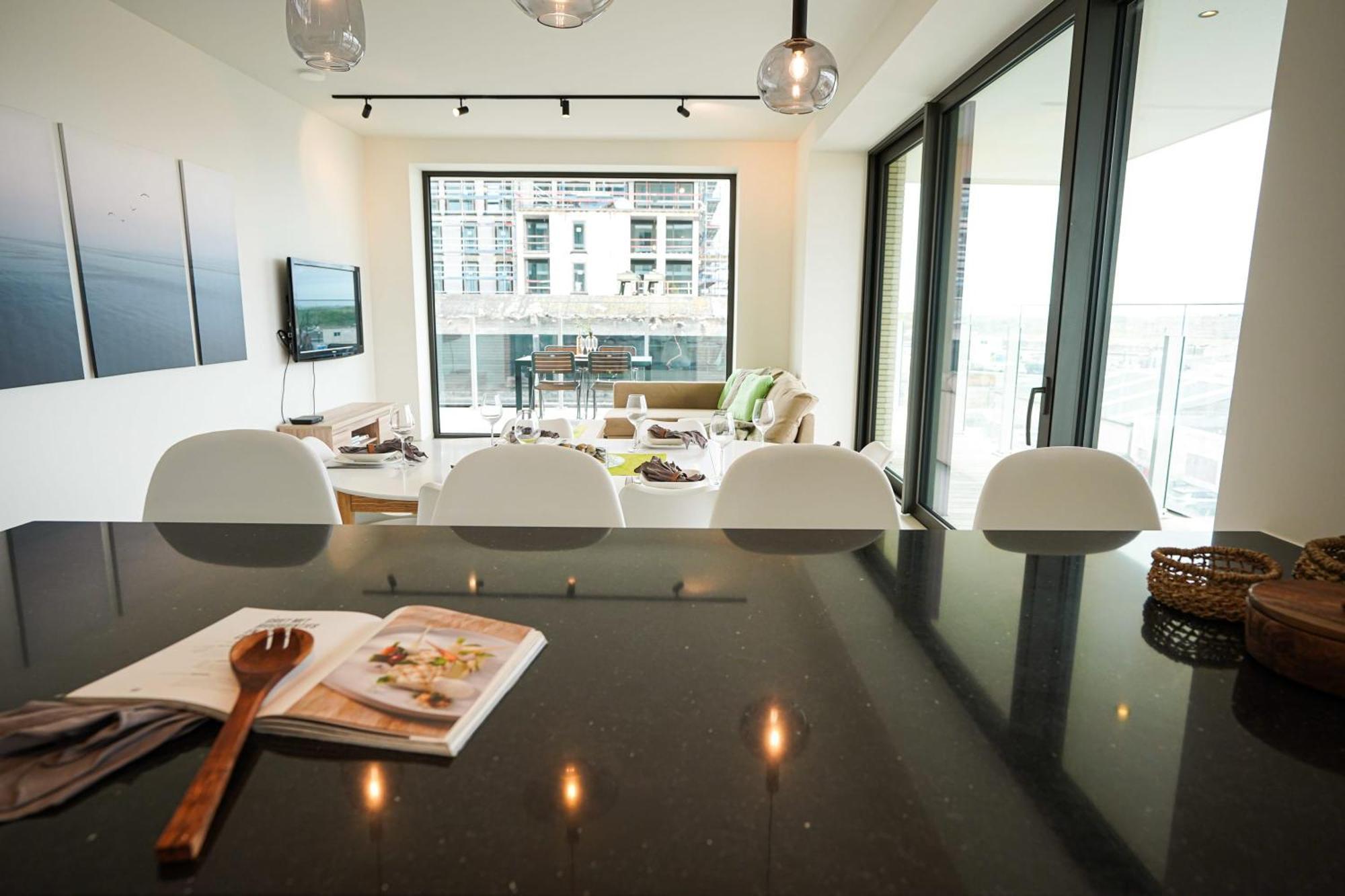 Huswell - Beautiful Apartment With Communal Pool And Gym Ostend Exterior photo
