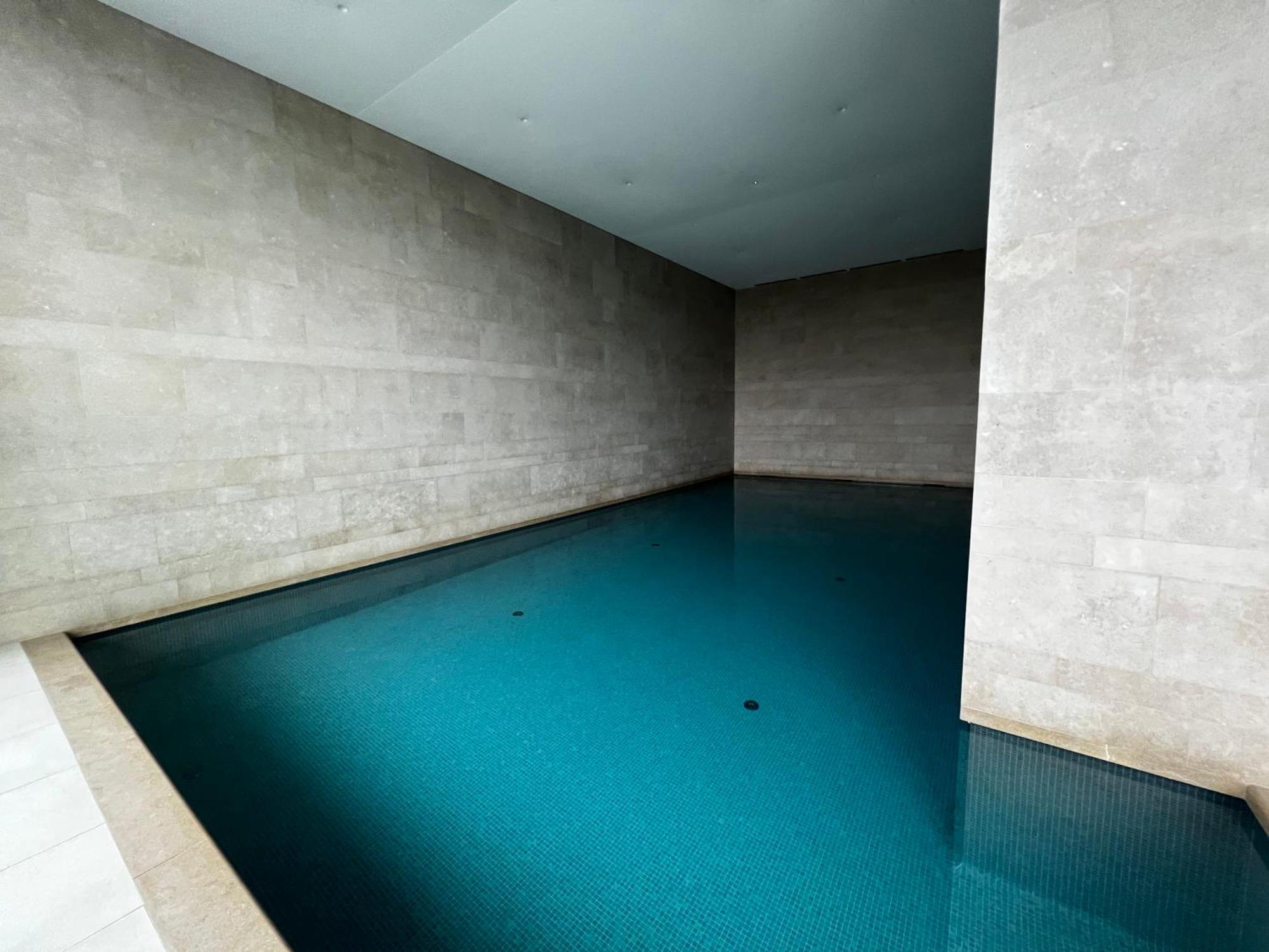 Huswell - Beautiful Apartment With Communal Pool And Gym Ostend Exterior photo